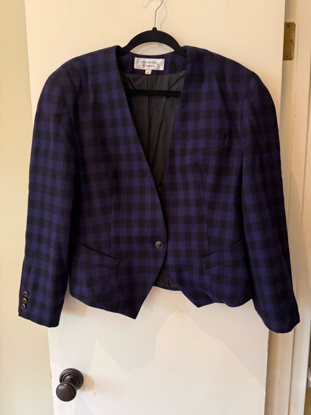 90s Aesthetic Cool Girl Purple and Black Plaid 100% Wool Women's Blazer